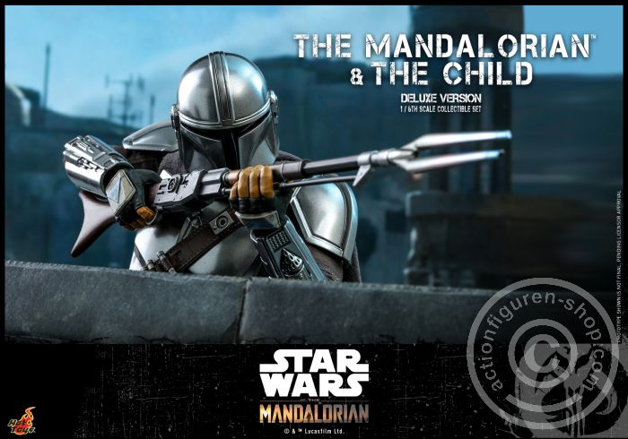 The Mandalorian and the Child - Deluxe Version