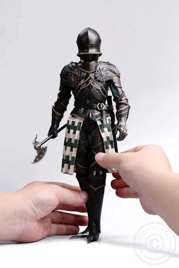 Gothic Knight - Black Armor Version