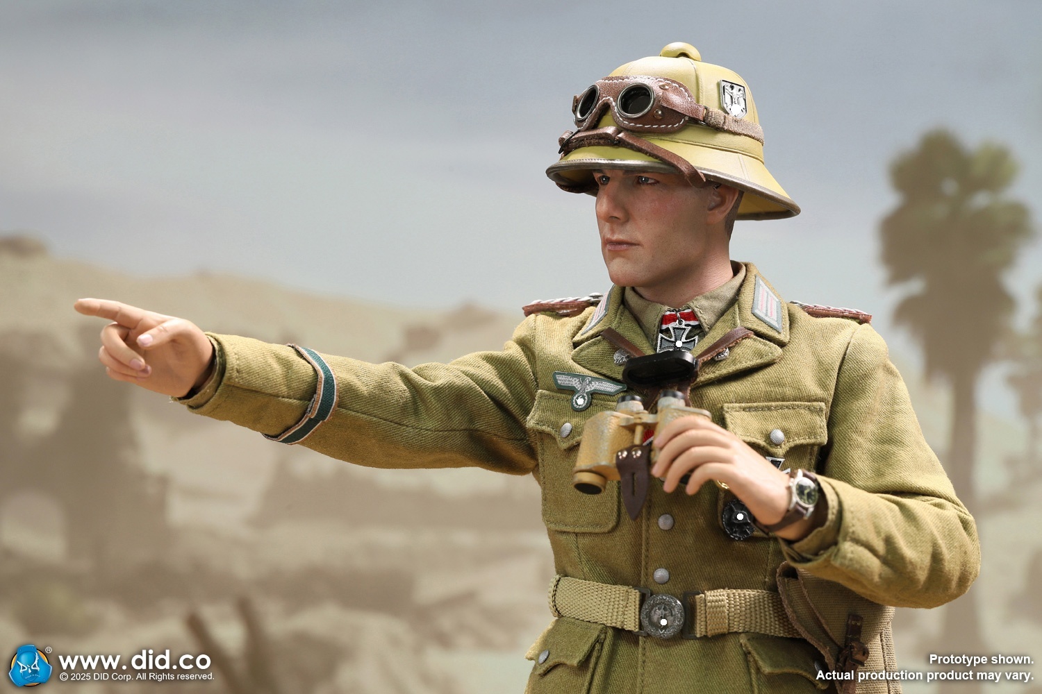 Ishaan & Panzer Commander - Stauffenberg - WWII German Africa Corps Supply Duty - in 1/6 scale Ishaan & Panzer Commander - Stauffenberg - WWII German Africa Corps Supply Duty - in 1/6 scale