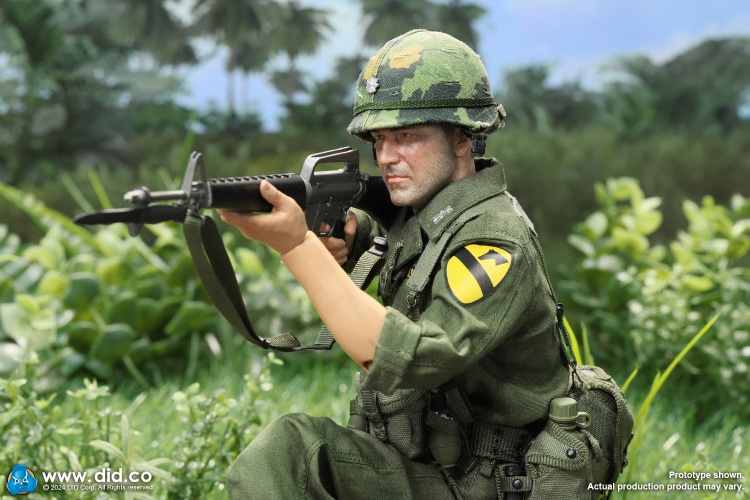 Lt. Col. Moore - Vietnam War U.S. Army Lt. Col. Moore - Vietnam War U.S. Army