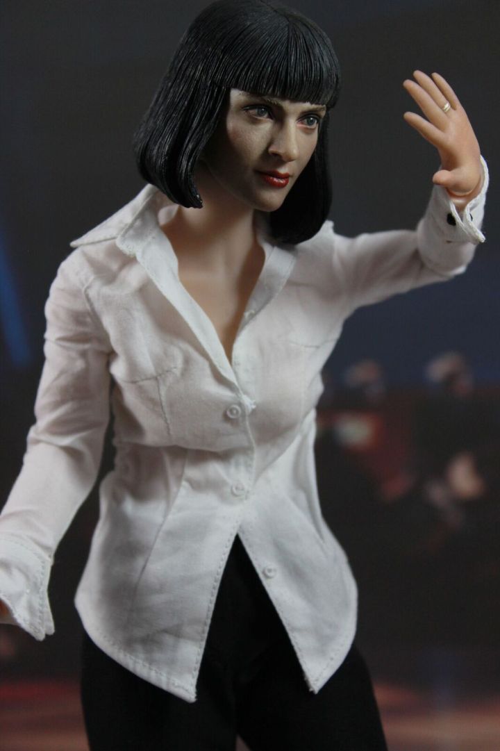 Dancing Girl - Mia Wallace