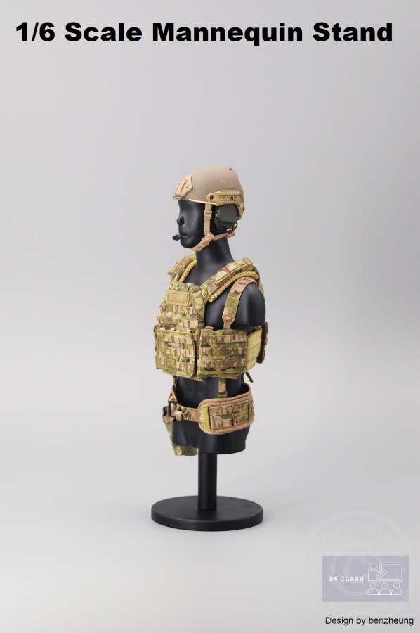 Bust02-15 Schneider- Kleider-Puppe - green