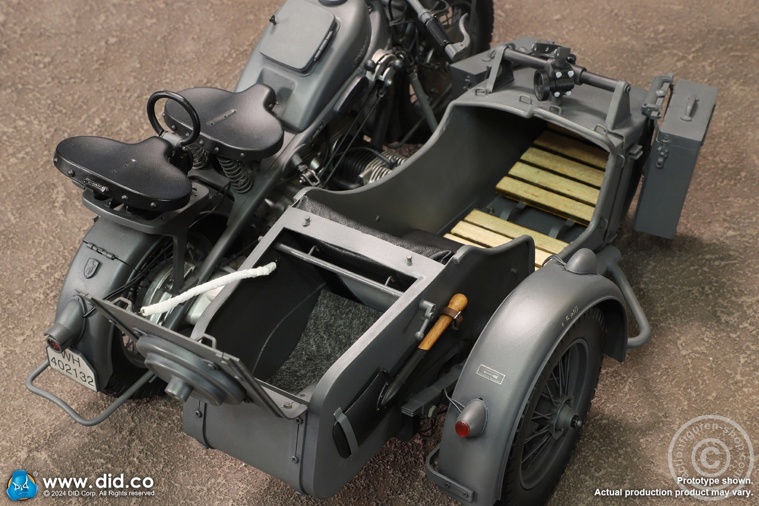 German Zündapp KS 750 Motorcycle with sidecar (Grey) - in 1/6 scale