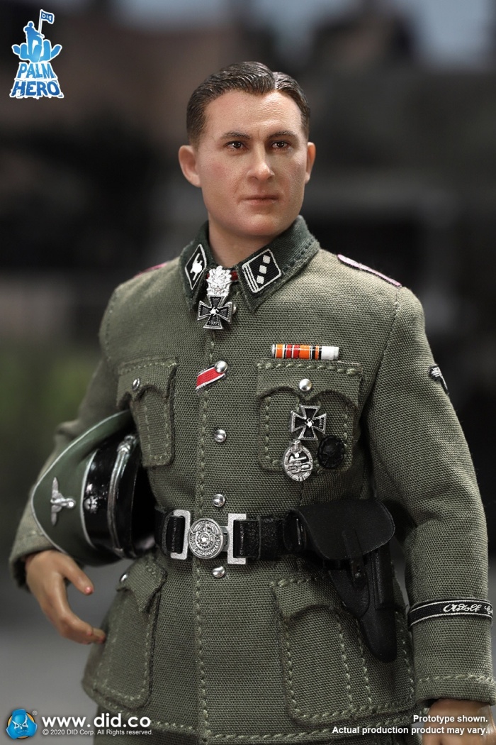XD80004-03 Michael Wittmann - 1/12 scale
