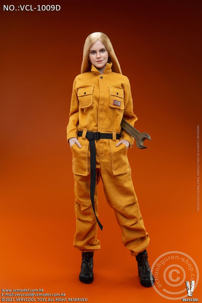 VCL1009D-02 Emma - Golden straight Hair