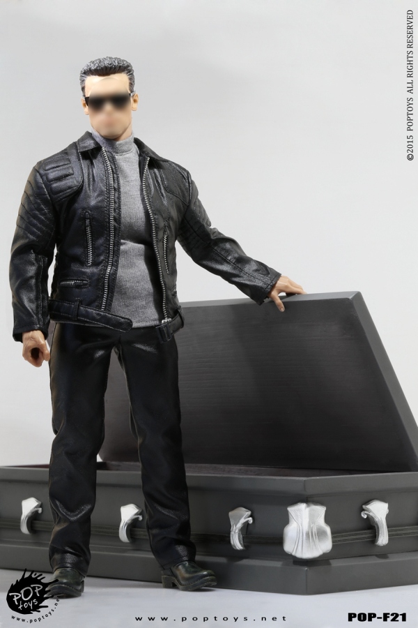 PTF21-10 Terminator Outfit Set mit Sarg