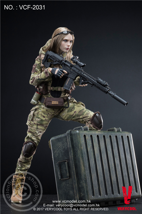 VCF2031-14 Villa - MC Camouflage Women Soldier