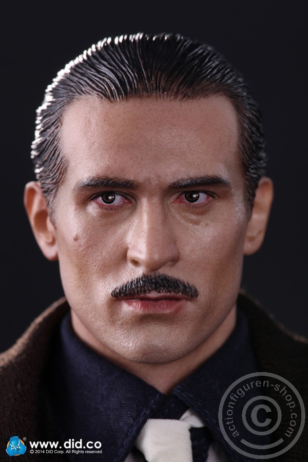 80101-11 Robert - Chicago Gangster 1930