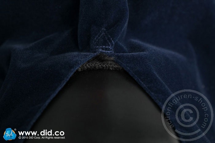80107-38I6EAJlgwnCXHz Blues and Royals - Show Exclusive
