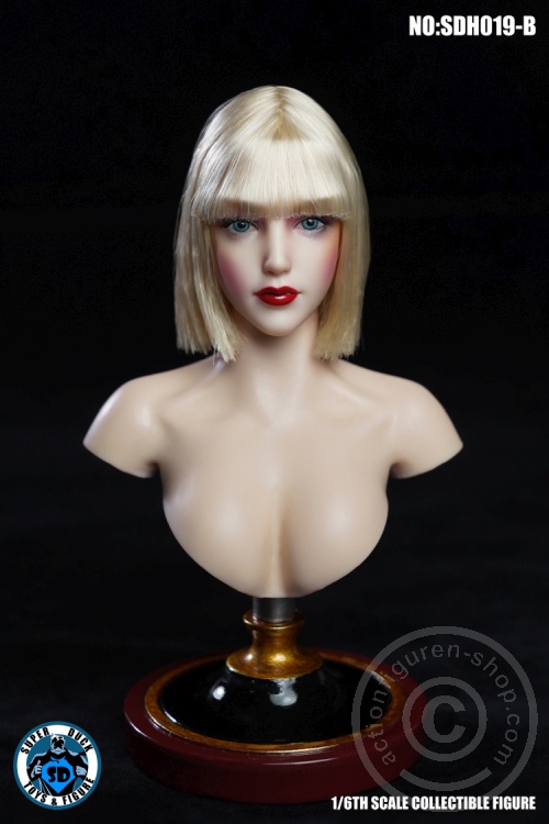 Female Head - gold-blond mid-long Hair