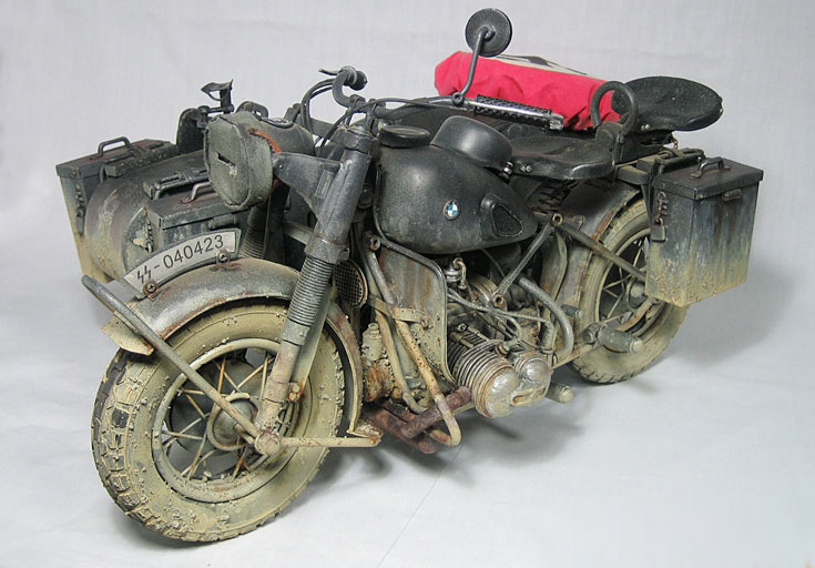 BMW R75 mit Beiwagen