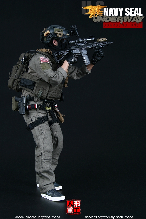 BBT-S9003-03jIJsH8uWmI0JS US Navy SEAL Underway - Boarding Unit