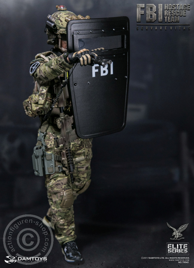 DA78042-05alxxTuSD9kebP FBI - HRT Agent