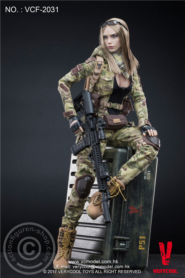 VCF2031-23aDQhN0La4fuLF Villa - MC Camouflage Women Soldier