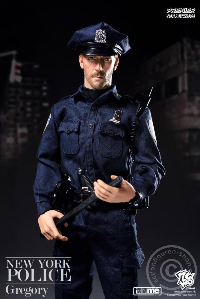 ZC096-11 NY Police Officer - Gregory