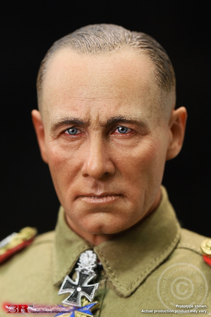 Erwin Rommel - The Desert Fox - Field Marshal of DAK - damaged Box Erwin Rommel - The Desert Fox - Field Marshal of DAK - damaged Box
