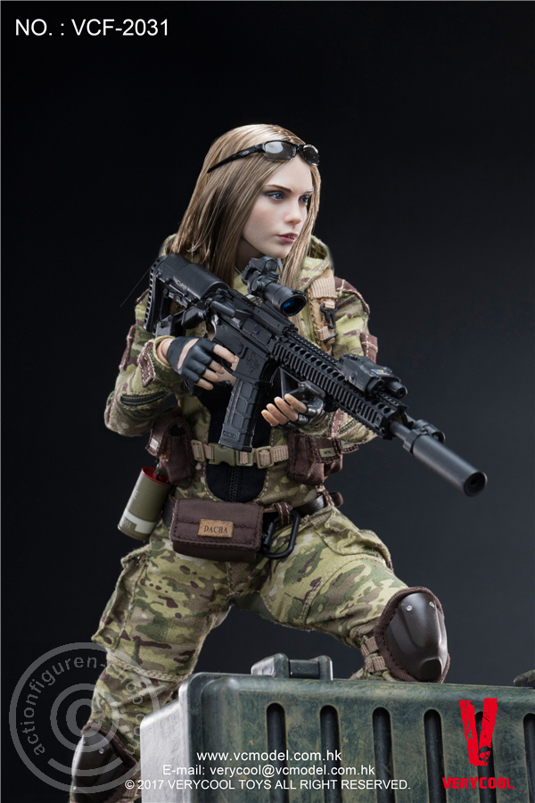 VCF2031-15jJdvgEmRUq4pH Villa - MC Camouflage Women Soldier