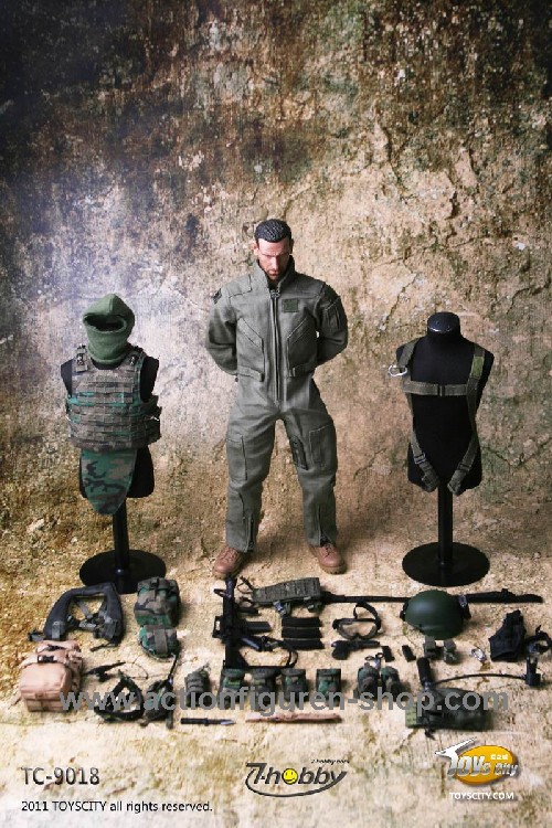 TTL9018-35 US Navy Corpsman - Joint Operation