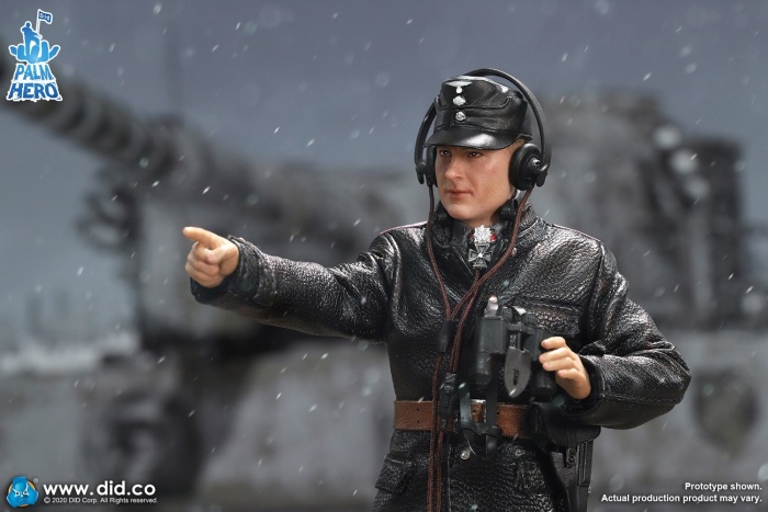 XD80004-10 Michael Wittmann - 1/12 scale