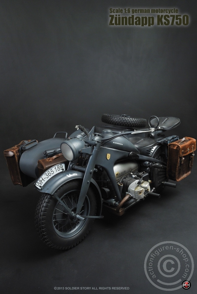 Zündapp KS-750 mit Beiwagen