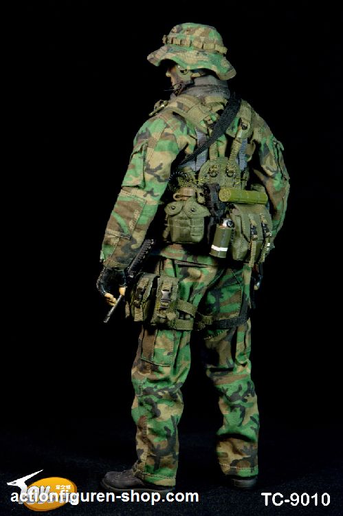 NAVY SEAL（WATER EDGE MK43） 1:6 scale Hot Toys US Navy SEAL Water Edge Operation MK43
