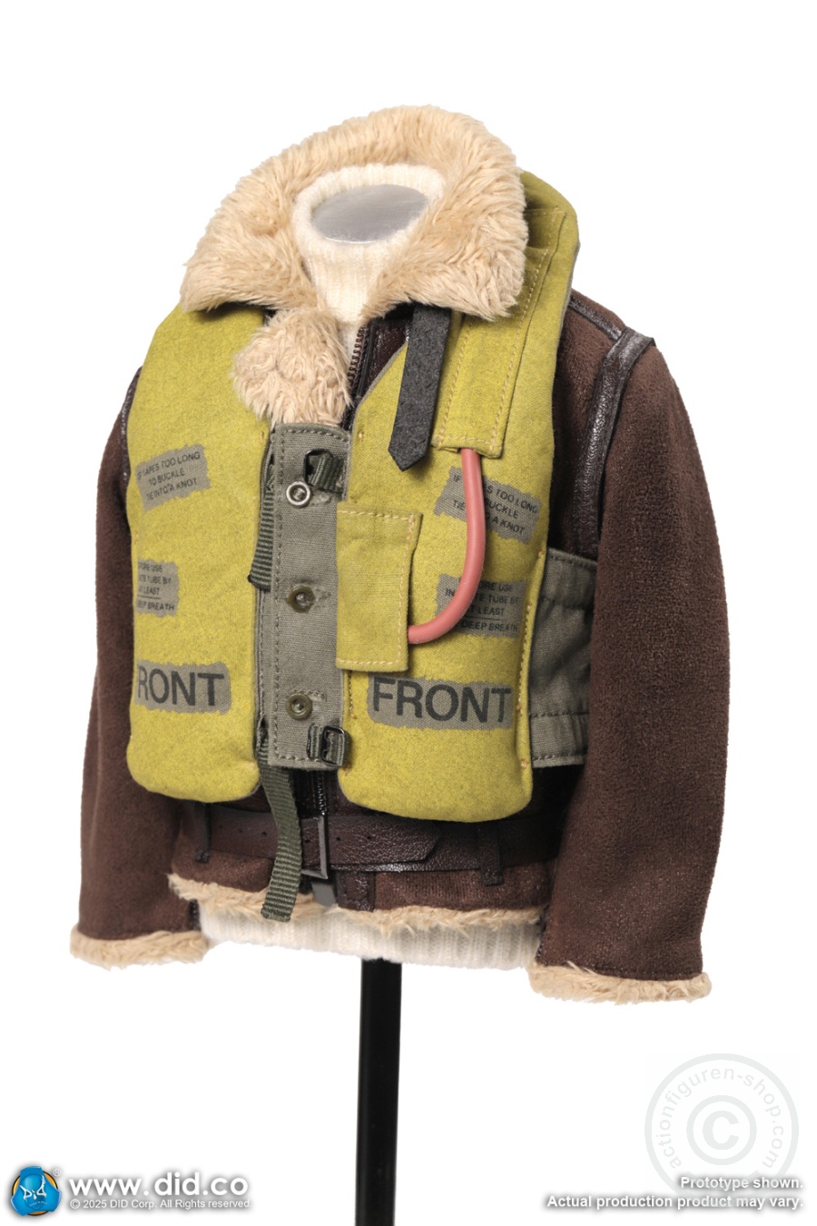 Tom - WWII British Pilot Squadron Leader - in 1/6 scale Tom - WWII British Pilot Squadron Leader - in 1/6 scale