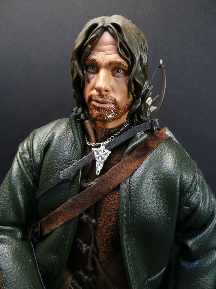 S20819-14 Aragorn - Strider The Ranger