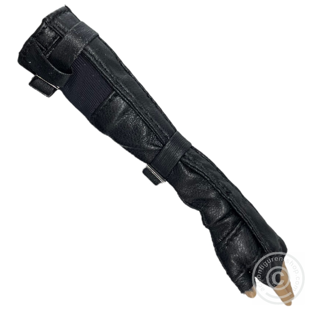 Leather Arm-Guards / Gauntlets - 1 pair - in 1/6 scale