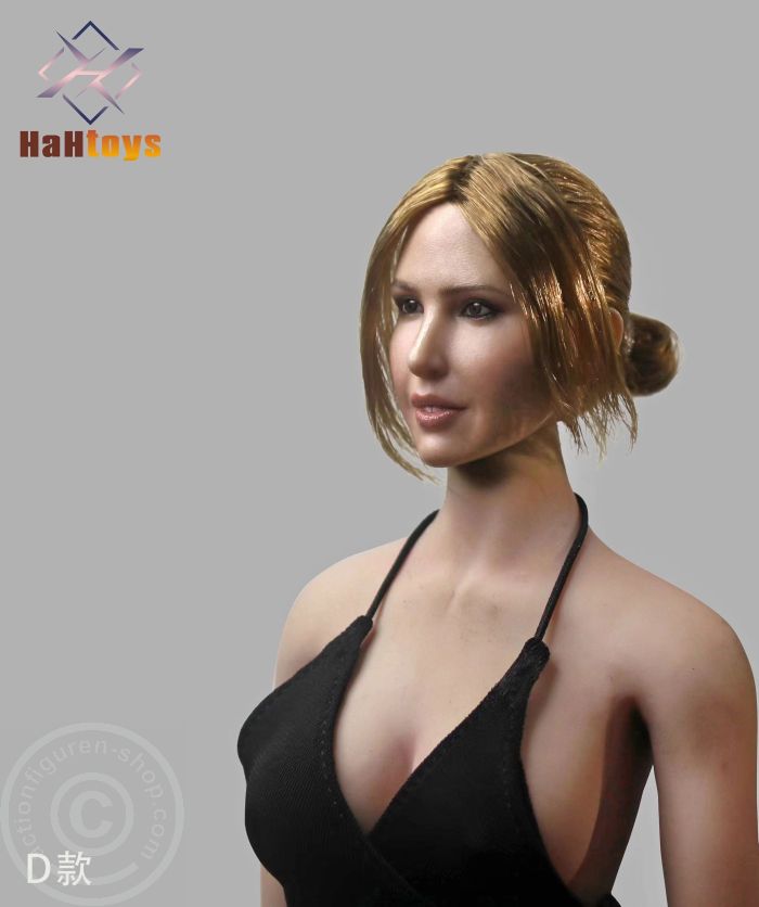 Female Head - short blond Hair