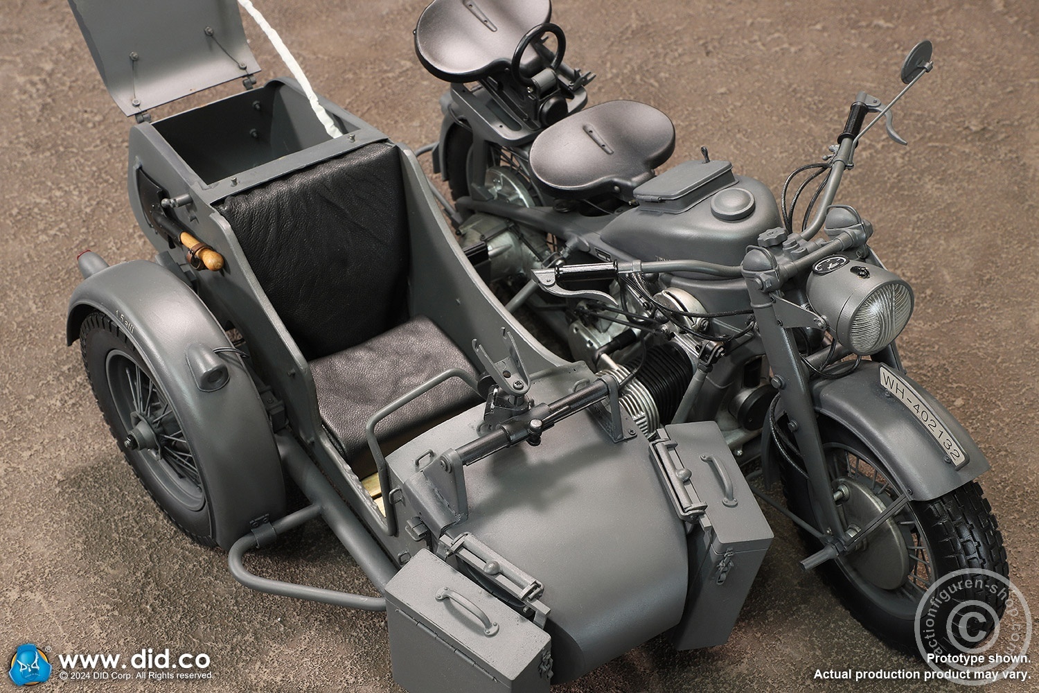 German Zündapp KS 750 Motorcycle with sidecar (Grey) - in 1/6 scale