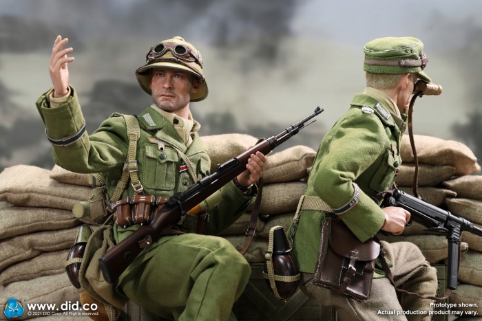 80152-42 Burk - WWII German Africa Korps Infantry Man