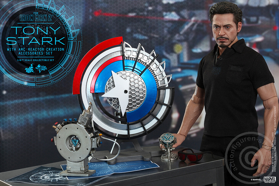 176307-04 Iron Man 2 - Tony Stark with Arc Reactor Creation Accessories