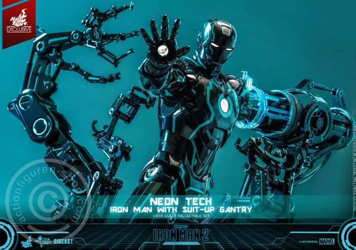 Iron Man 2 - Neon Tech Iron Man with Suit – Up Gantry Hot Toys Exclusive