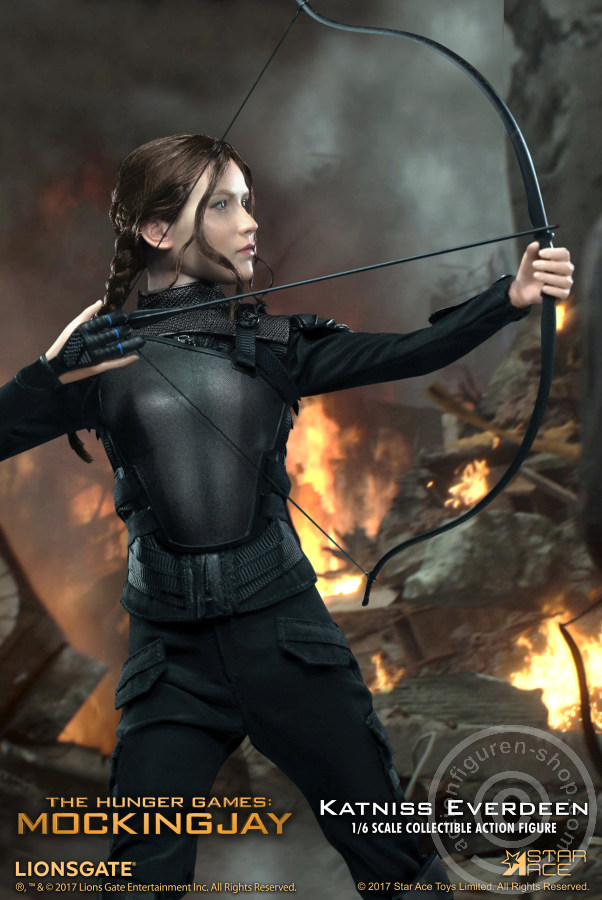 SA035-08wGkc6Cu4PXU2O Katniss Everdeen - The Hunger Games: Mockingjay