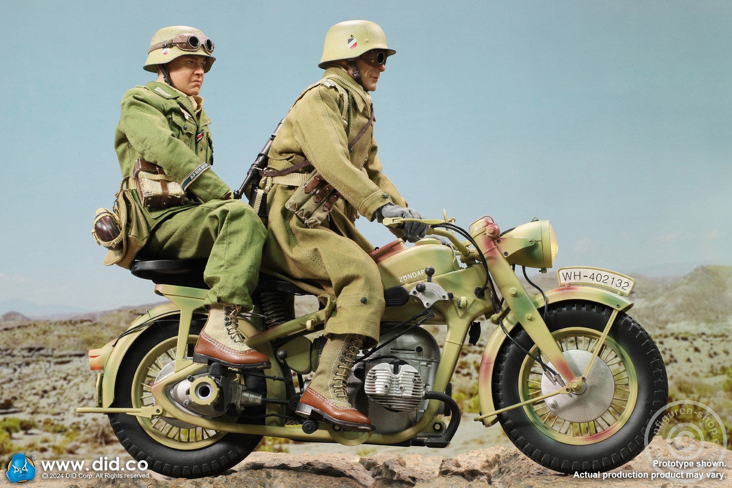 German Zündapp KS 750 Motorcycle with sidecar (Camo) - in 1/6 scale