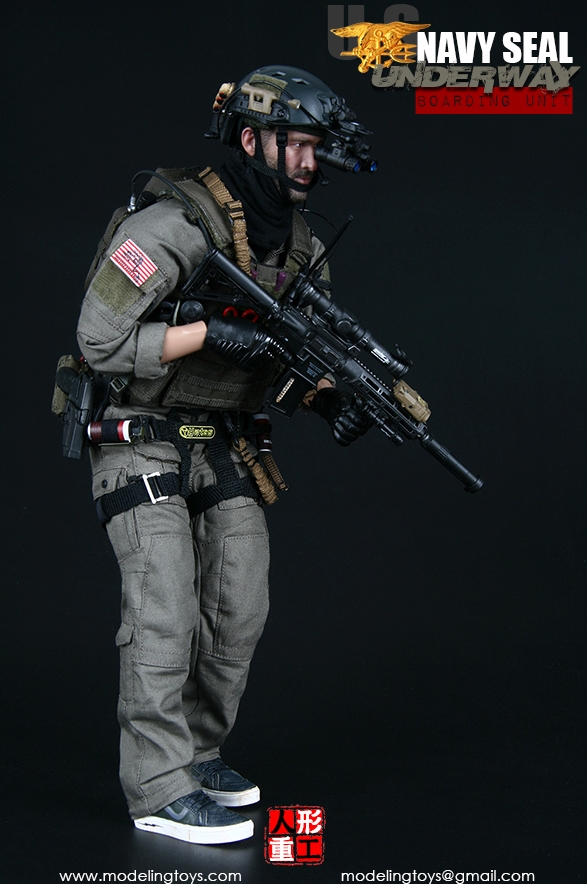 BBT-S9003-17fVQSre7f2kDyB US Navy SEAL Underway - Boarding Unit