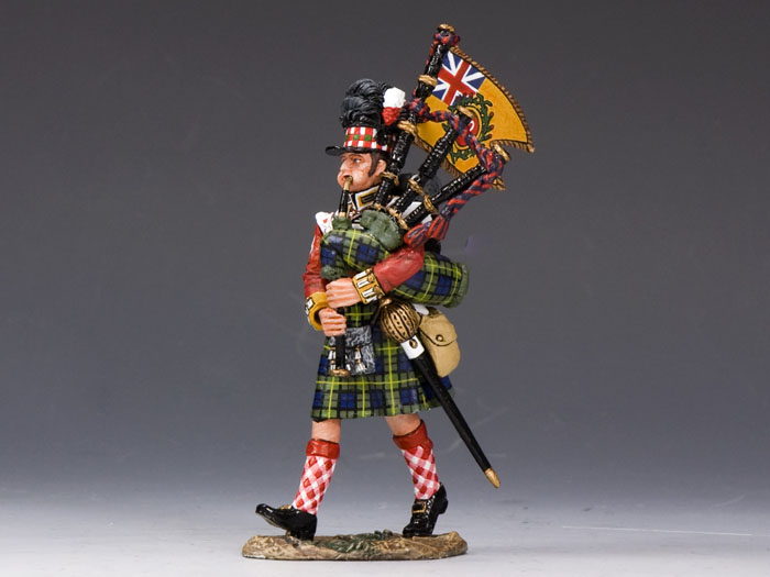 92nd Highlanders Bagpiper Marching