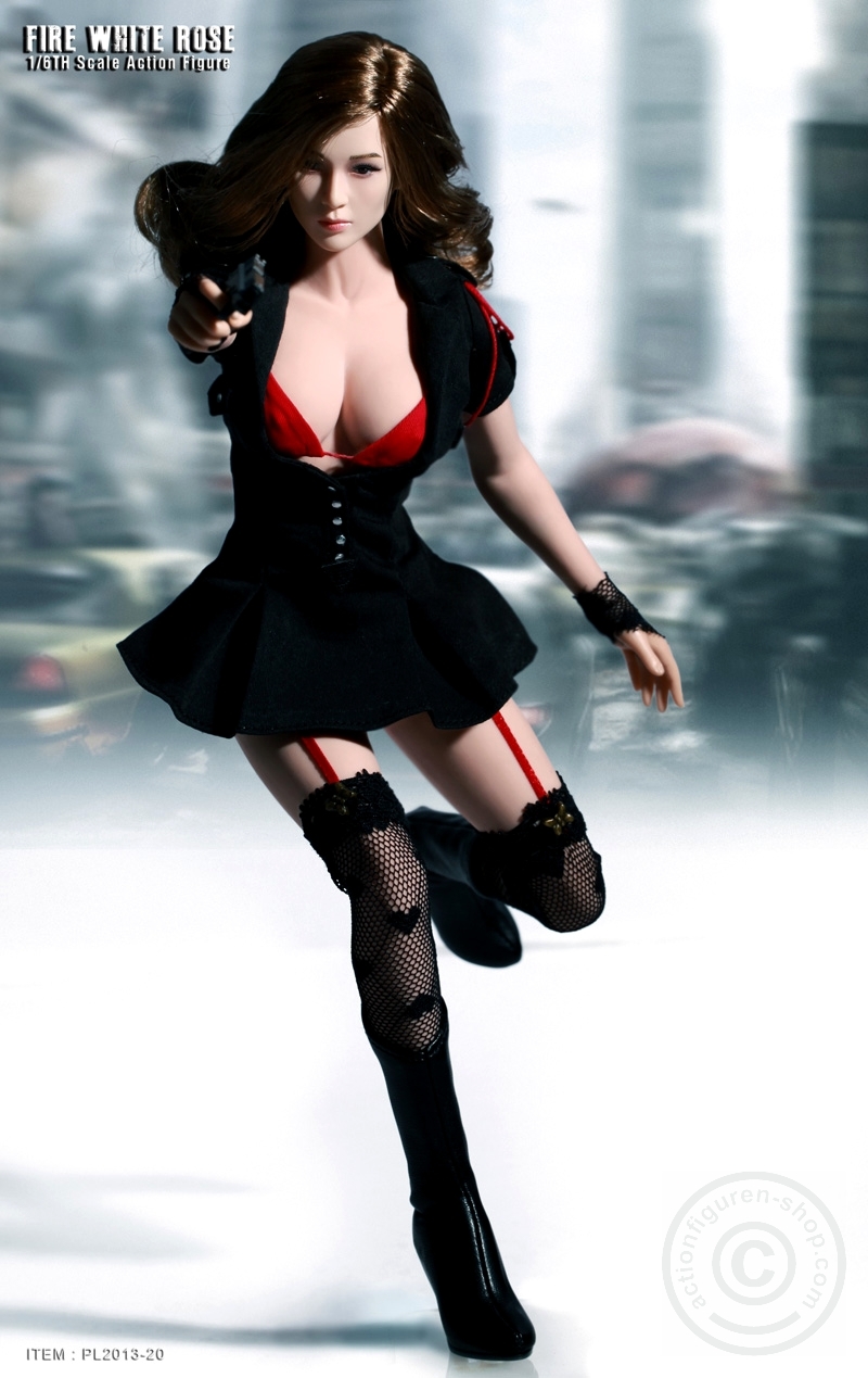 Fire White Rose - Soft-Skin Figure