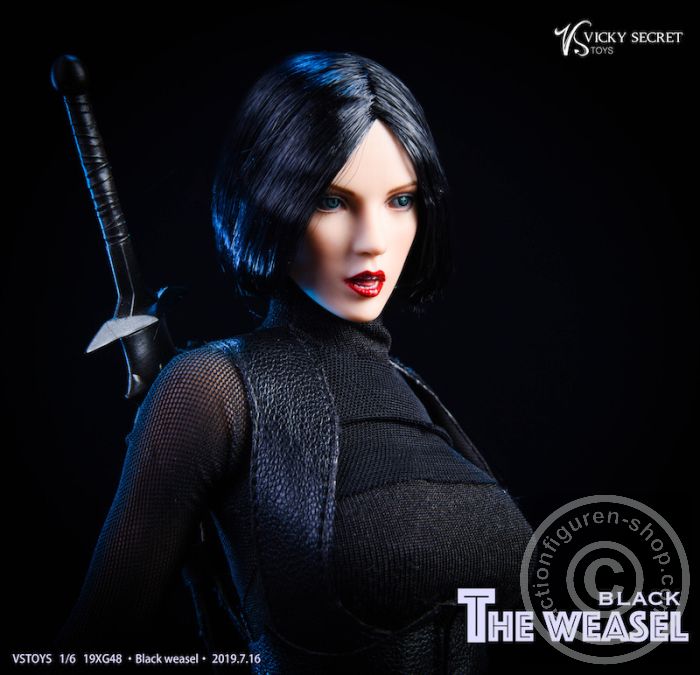 Black Weasel - Outfit Set & Head