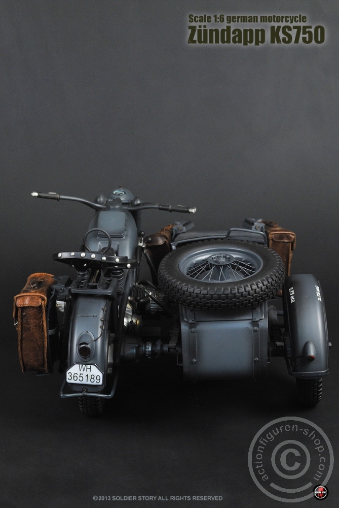 Zündapp KS-750 mit Beiwagen