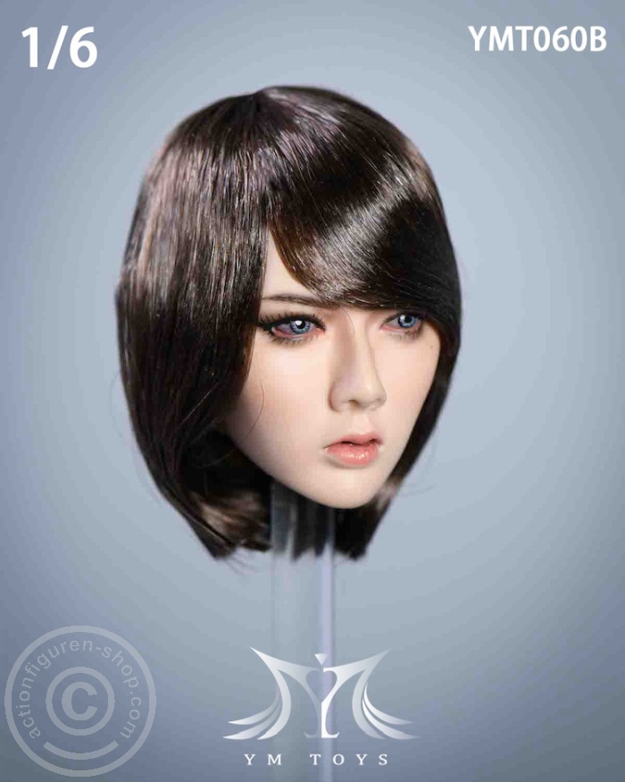 Head - dark-brown short Hair