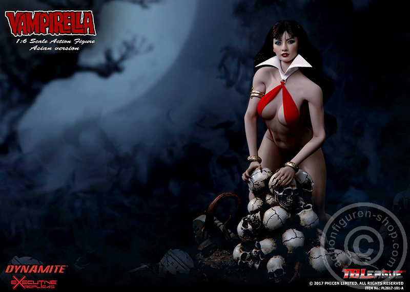 PL2017-101A-113PCqqI8l0daHW Vampirella