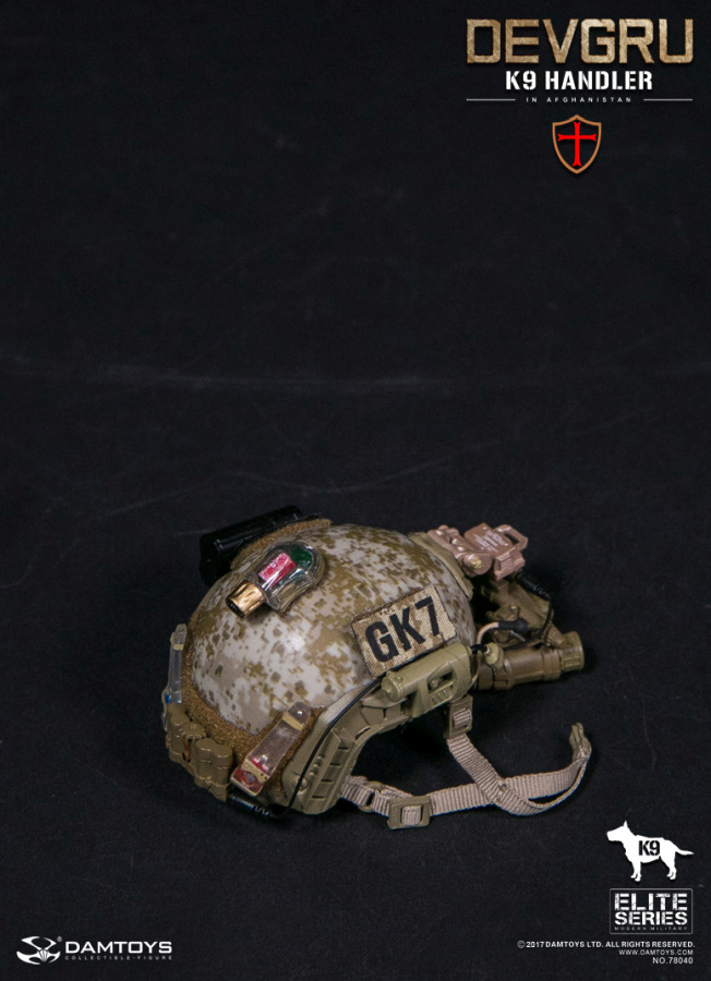 DA78040-42 DEVGRU K9-Handler in Afghanistan