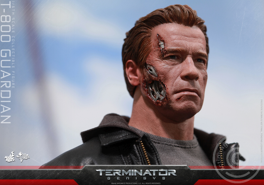 177854-15 Terminator Genisys - T-800 Guardian
