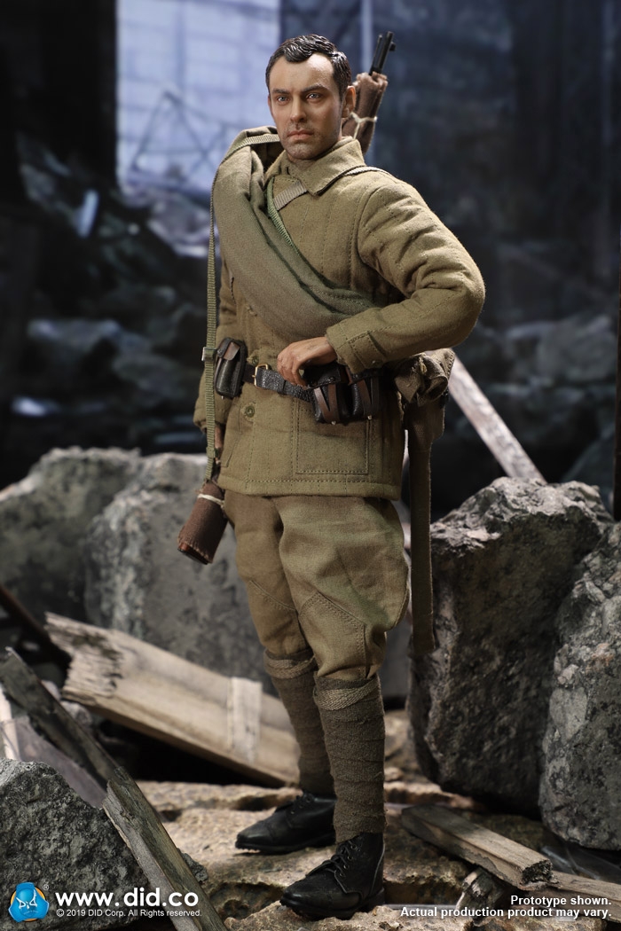 80139-22 Vasily Zaitsev - WW II Red Army Sniper - with weathering