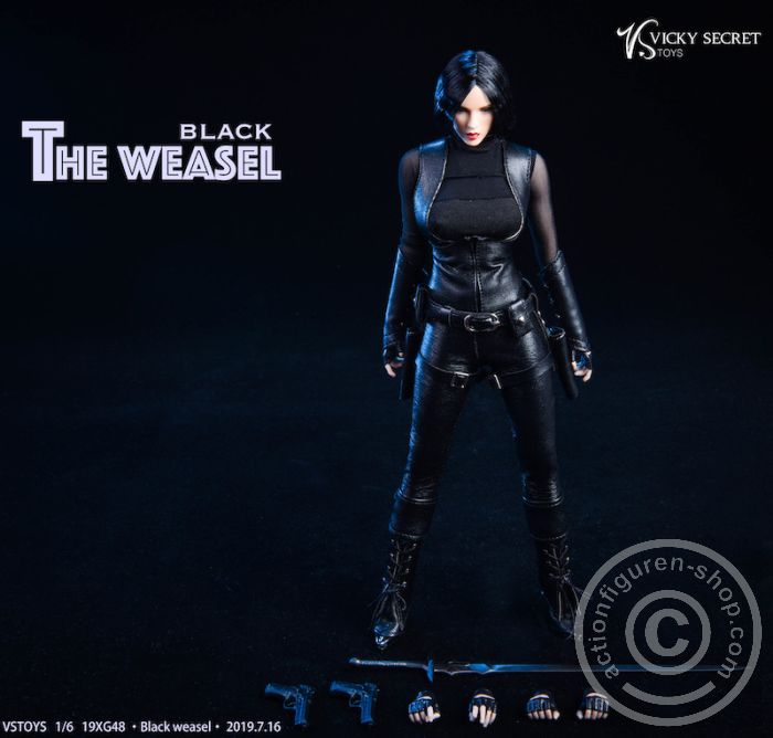 Black Weasel - Outfit Set & Head