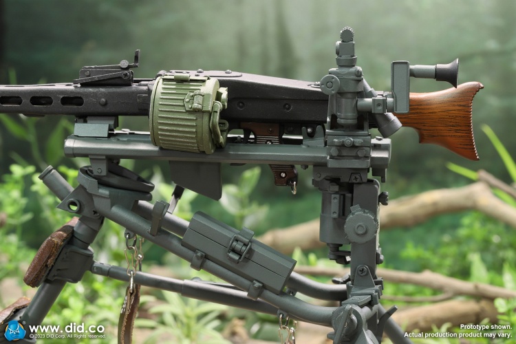 WWII German MG42 Tripod - green