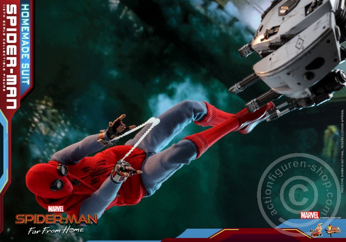 602640-12 Spider-Man: Far From Home - Spiderman (Homemade Suit Version) - MMS552