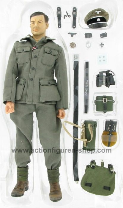 70596-fischer-box-innen01_p3ZEtXx2N2OqHcO Gottfried Fischer - LAH Panzergrenadier