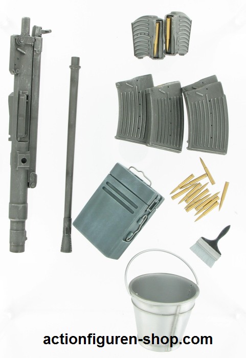 70696_bloch04_p4OCoUeqKWWpRRd Karl Bloch - Exclusive